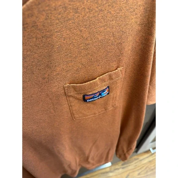 Patagonia Men's Work Pocket T-Shirt. Xxl - Picture 2 of 4